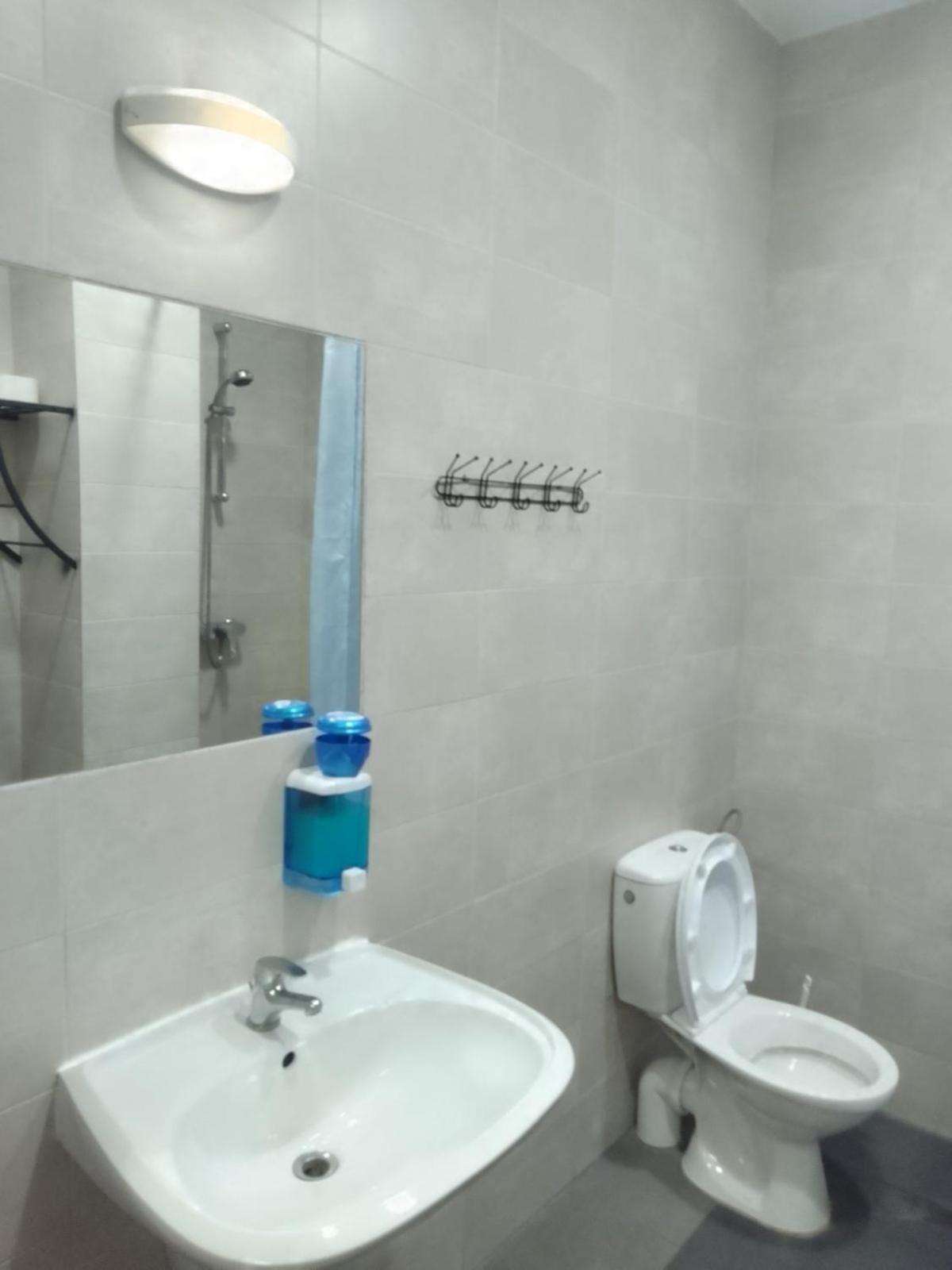 Hostel Siennicka وارسو المظهر الخارجي الصورة