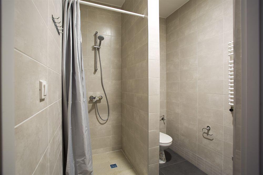 Hostel Siennicka وارسو المظهر الخارجي الصورة
