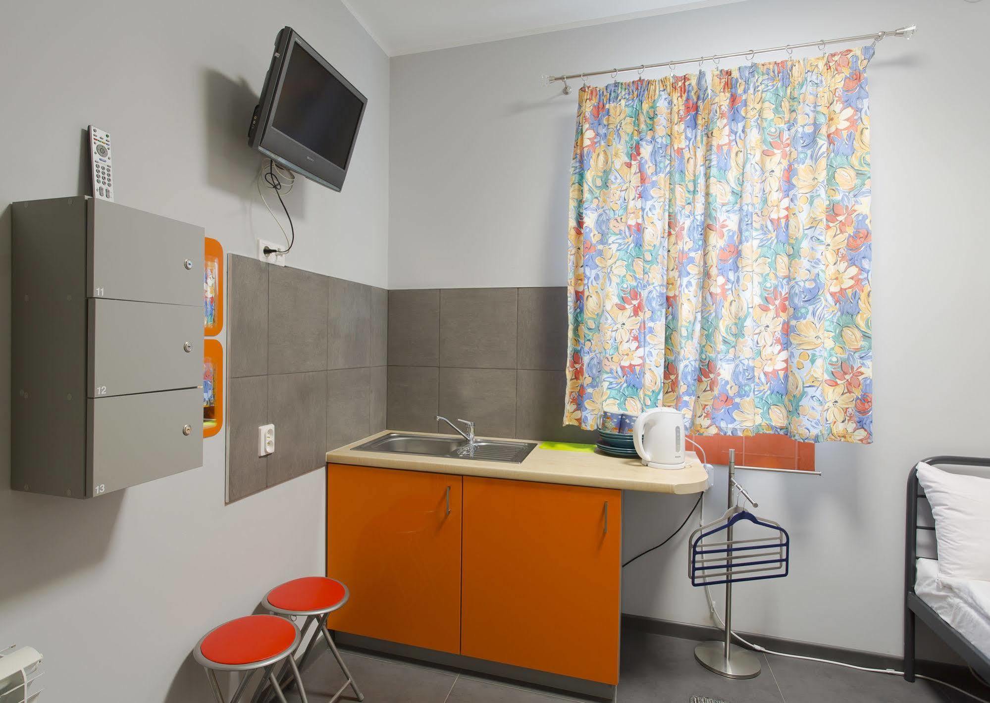 Hostel Siennicka وارسو المظهر الخارجي الصورة
